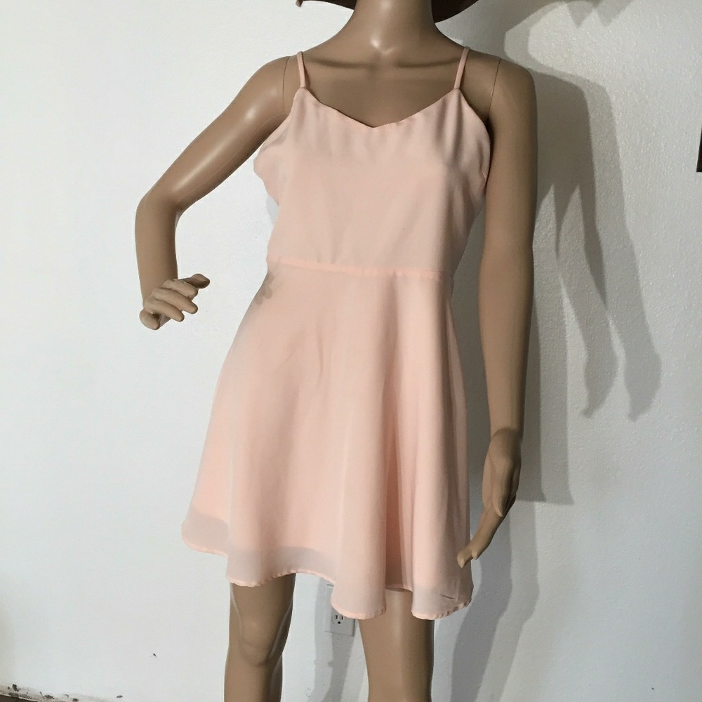 Dress - Picture 4 of 5